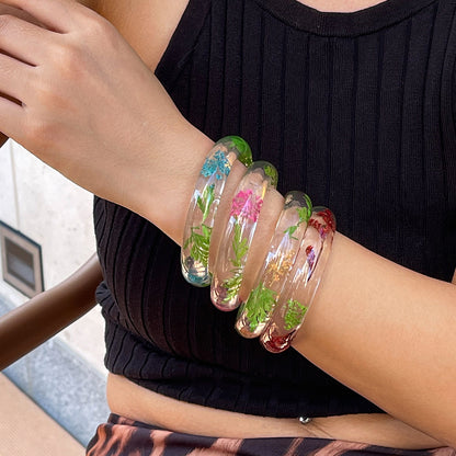 Ins daisy transparent Bracelet wide face personalized acrylic color bracelet set